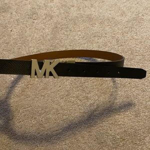 Michael kors reversible belt